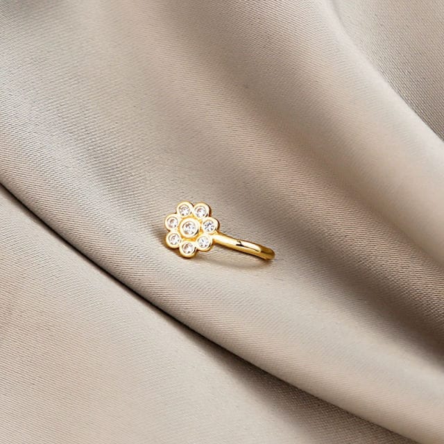 Floret Nose Pin
