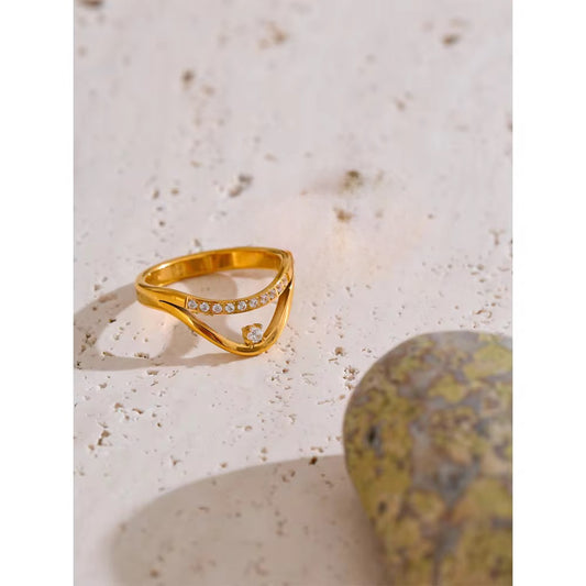 V Line Radiance Ring
