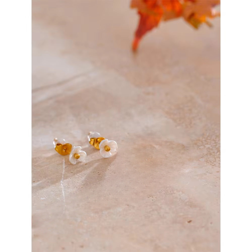 Serene Petal Earring