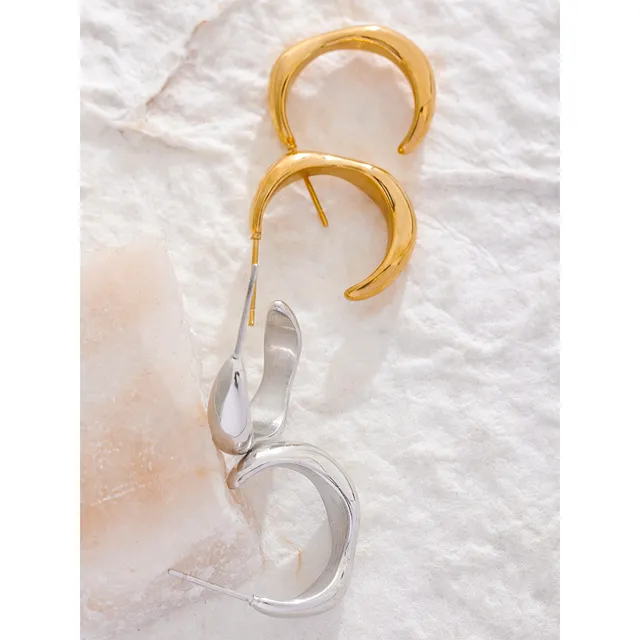 Thule Curvy Hoops - 18K Gold Coated