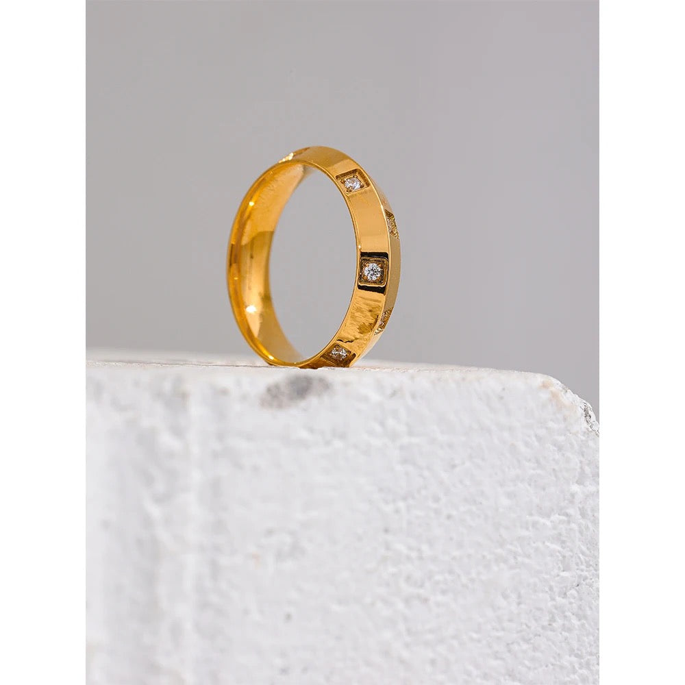 Side-to-Side Ring Band - 18K Gold Coated