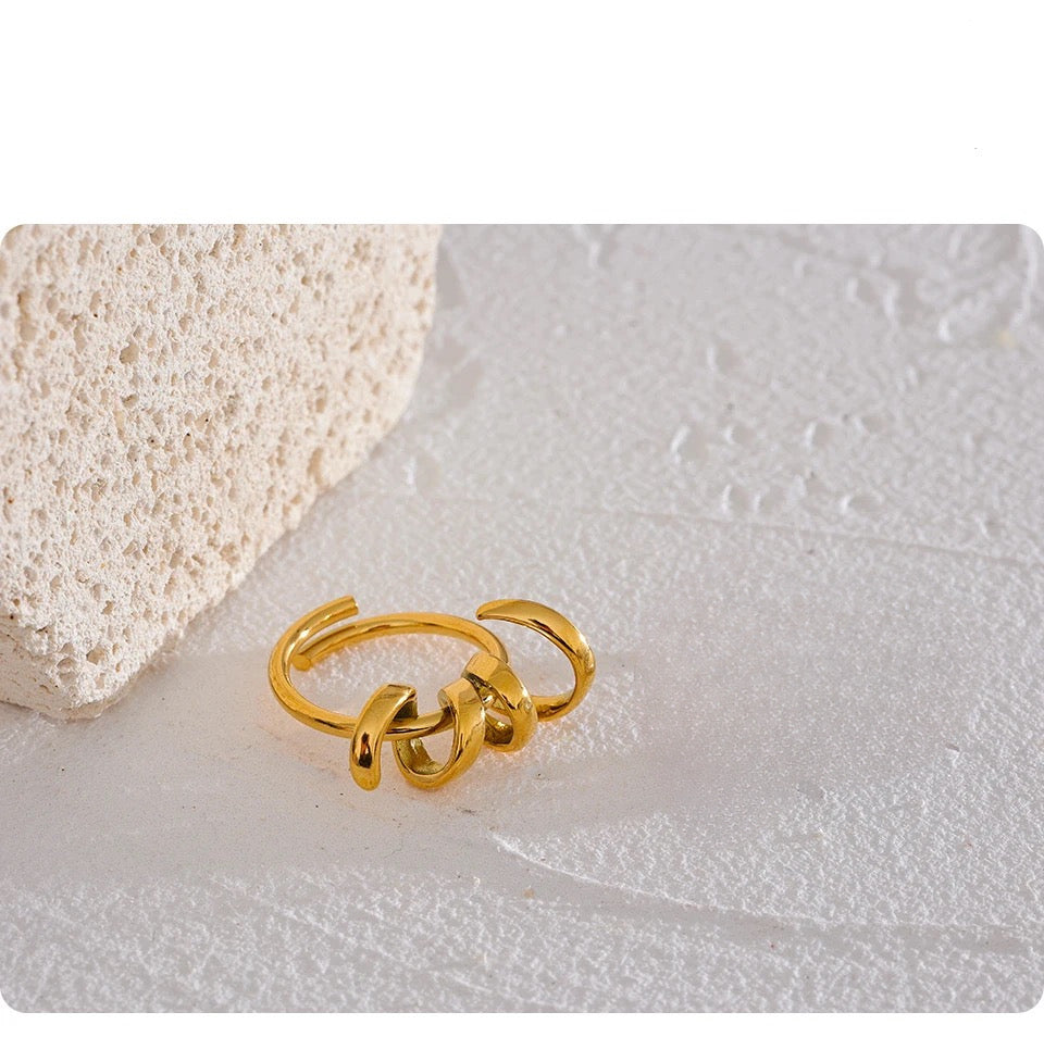 Twisted Spike Ring - 18K Gold Coated