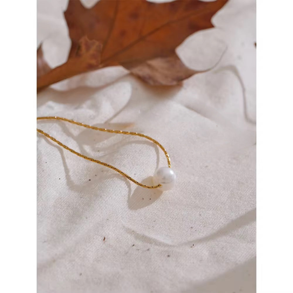 Timeless Pearl Pendant
