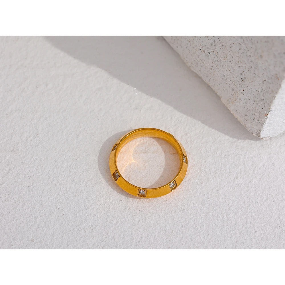 Side-to-Side Ring Band - 18K Gold Coated