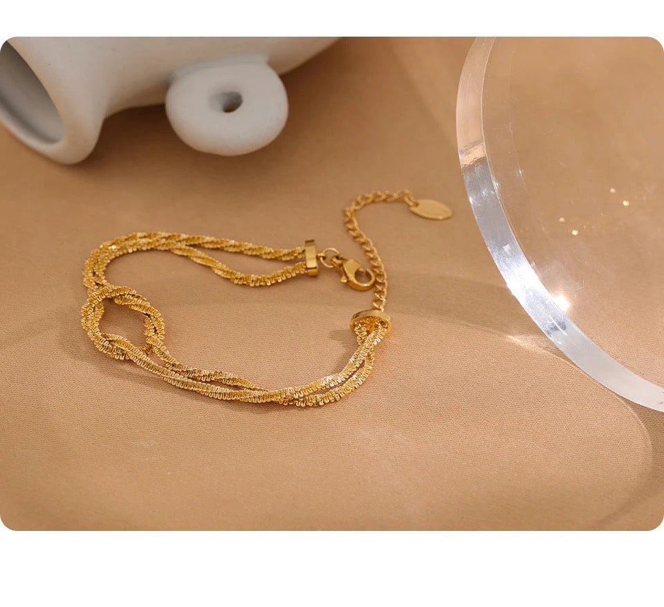 Twisted In Knot Bracelet -18K Gold Coated