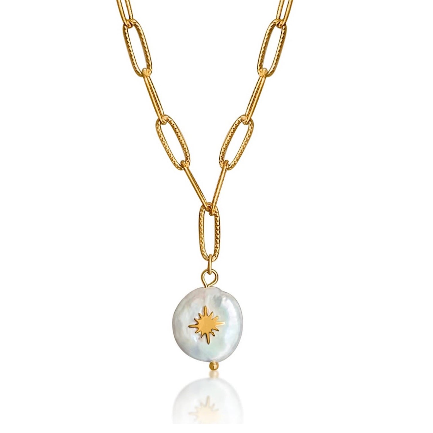Metis Pearl Necklace