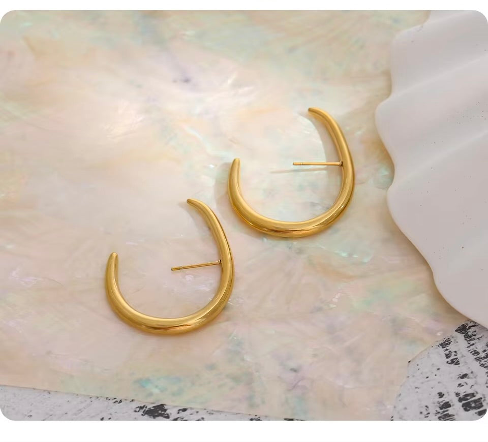CC earrings