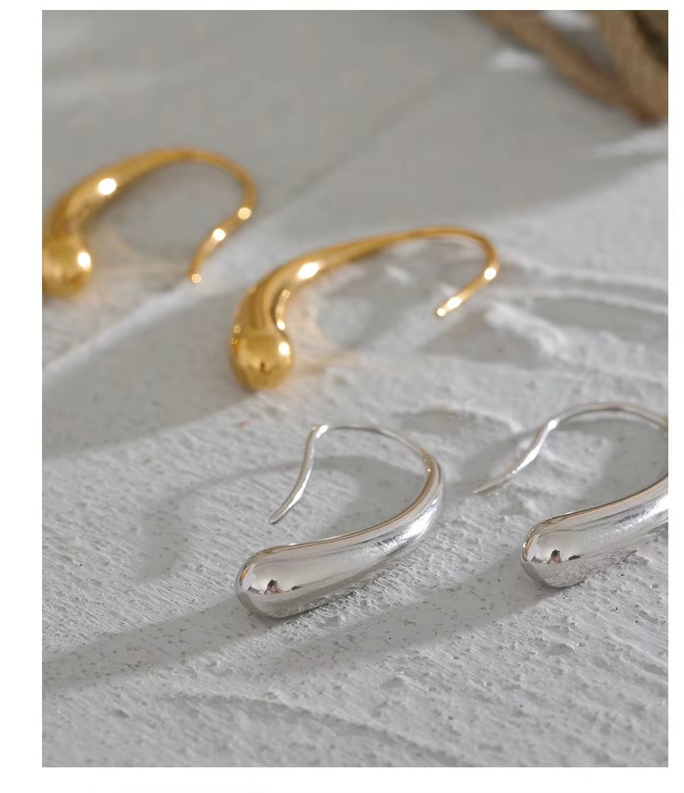 Tear drop earrings