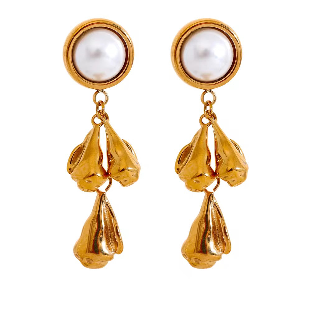 Leafy Luster Earrings