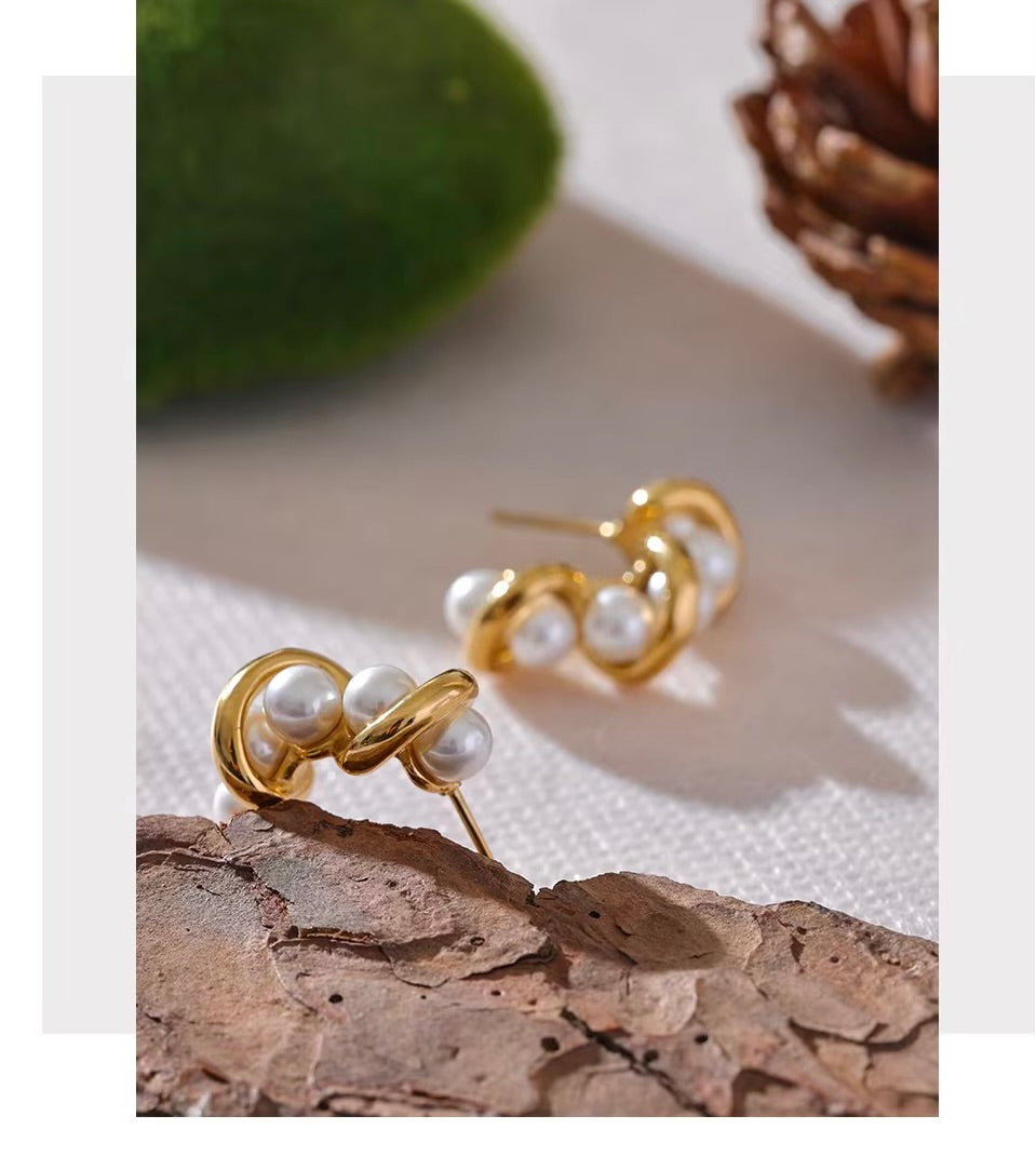 Golden Knot Earrings