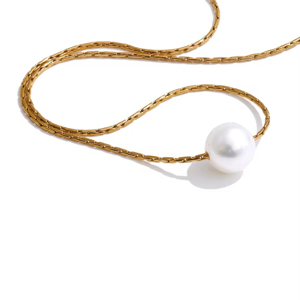 Timeless Pearl Pendant