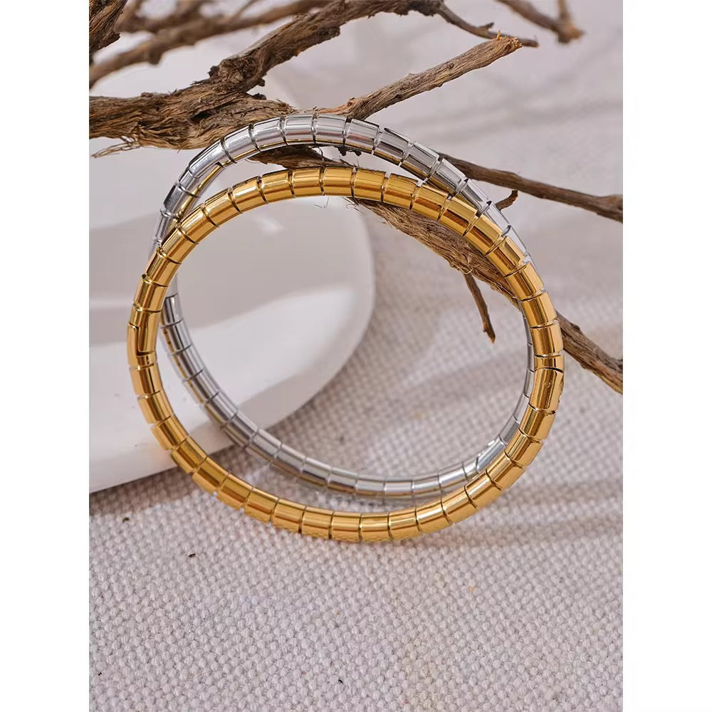 Segmented Cuff