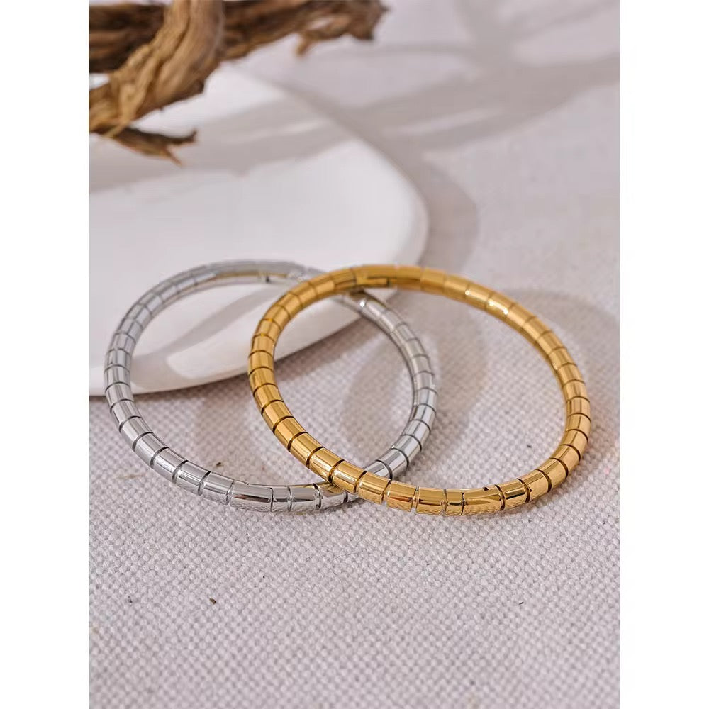 Segmented Cuff