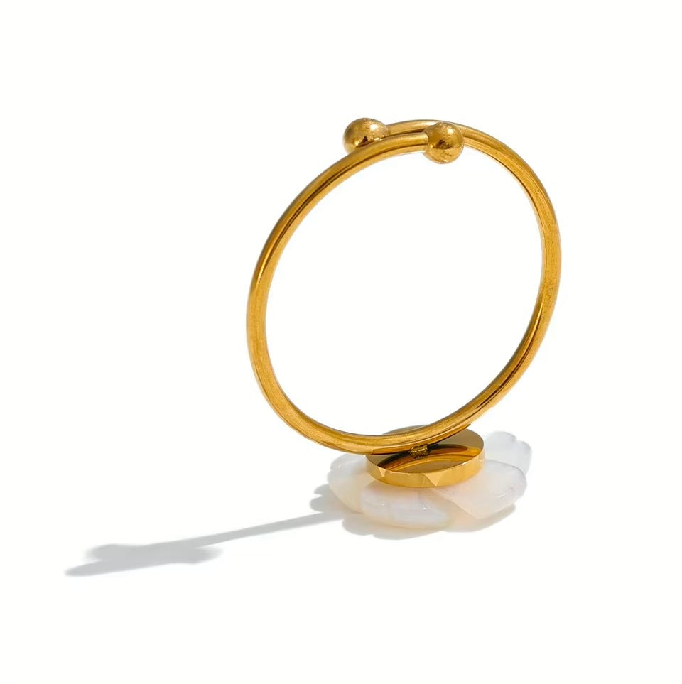Luna Bloom Ring