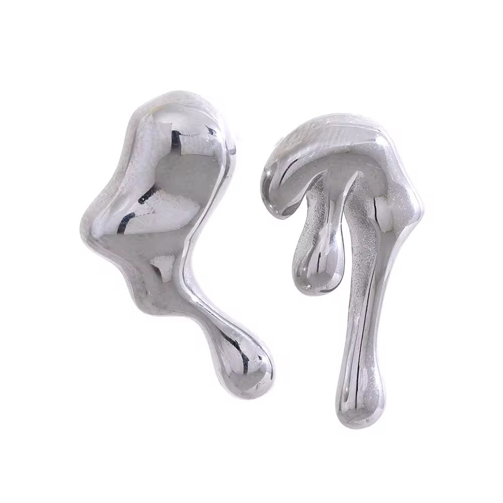 Drip mismatched Earrings
