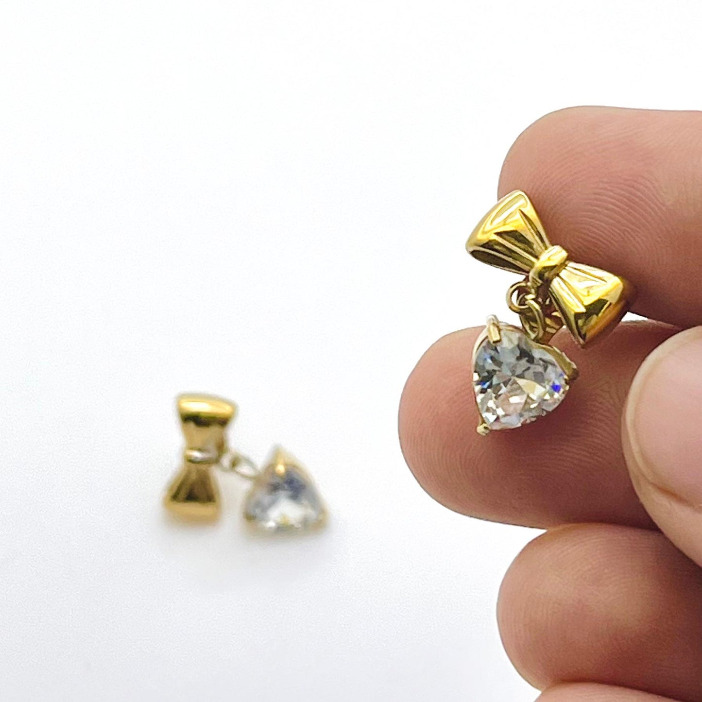 Heart Shape Bow Knot stud earring