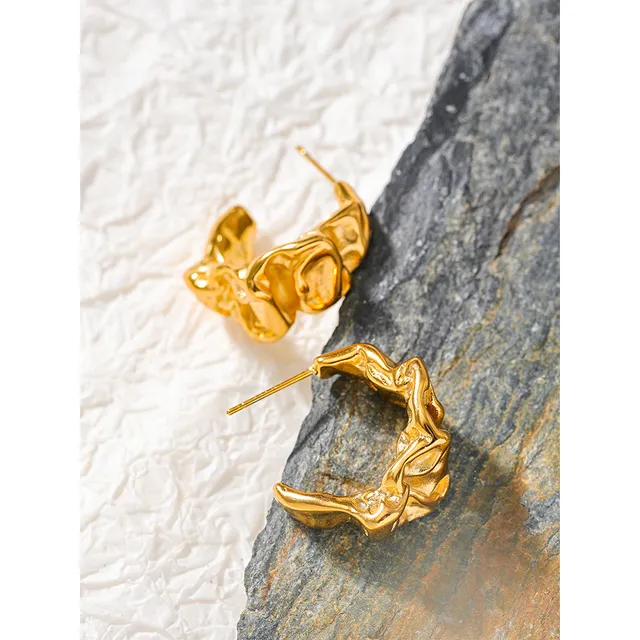 Hoops Don’t Lie - 18K Gold Coated