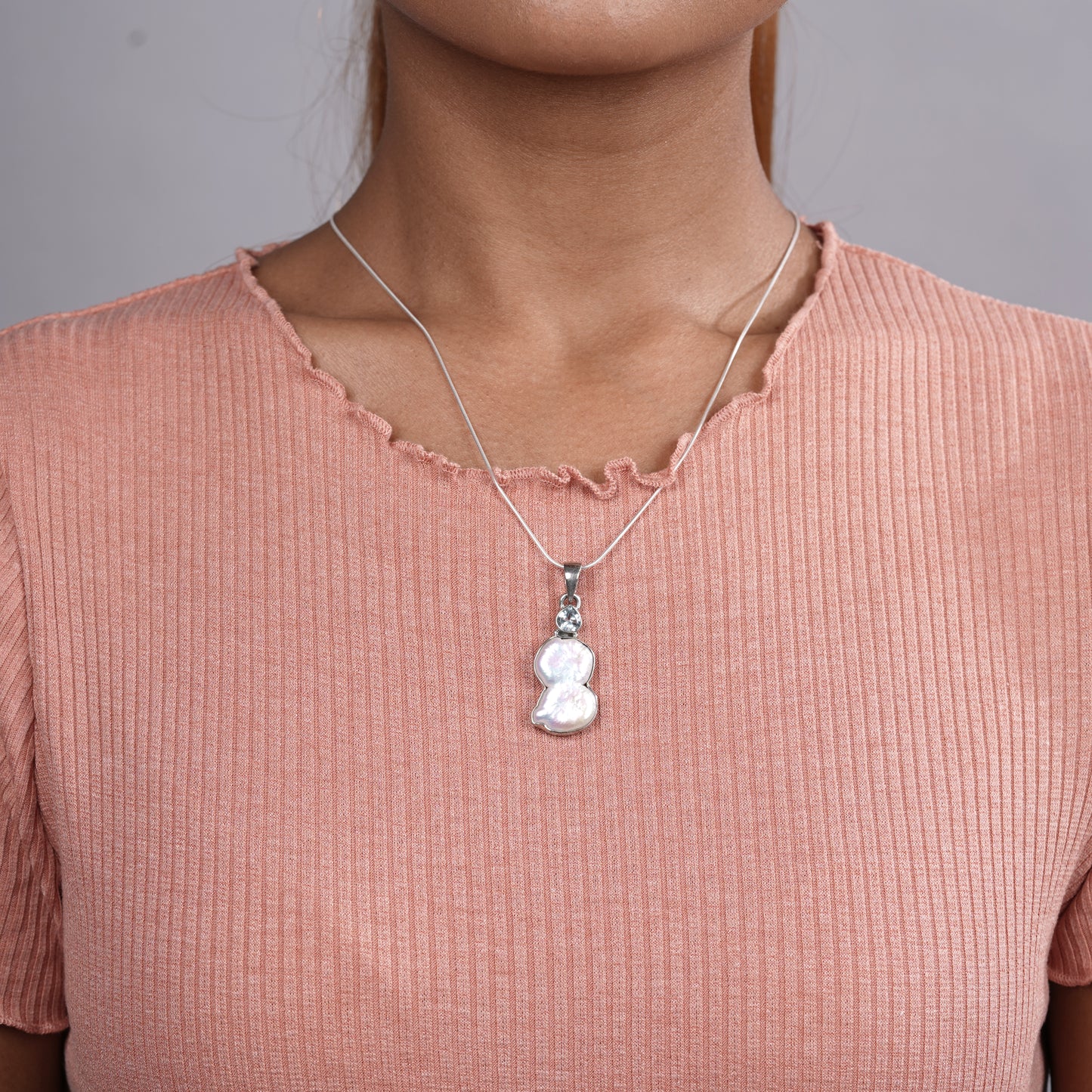 Pearly Azure Pendant - 925 Silver Jewellery