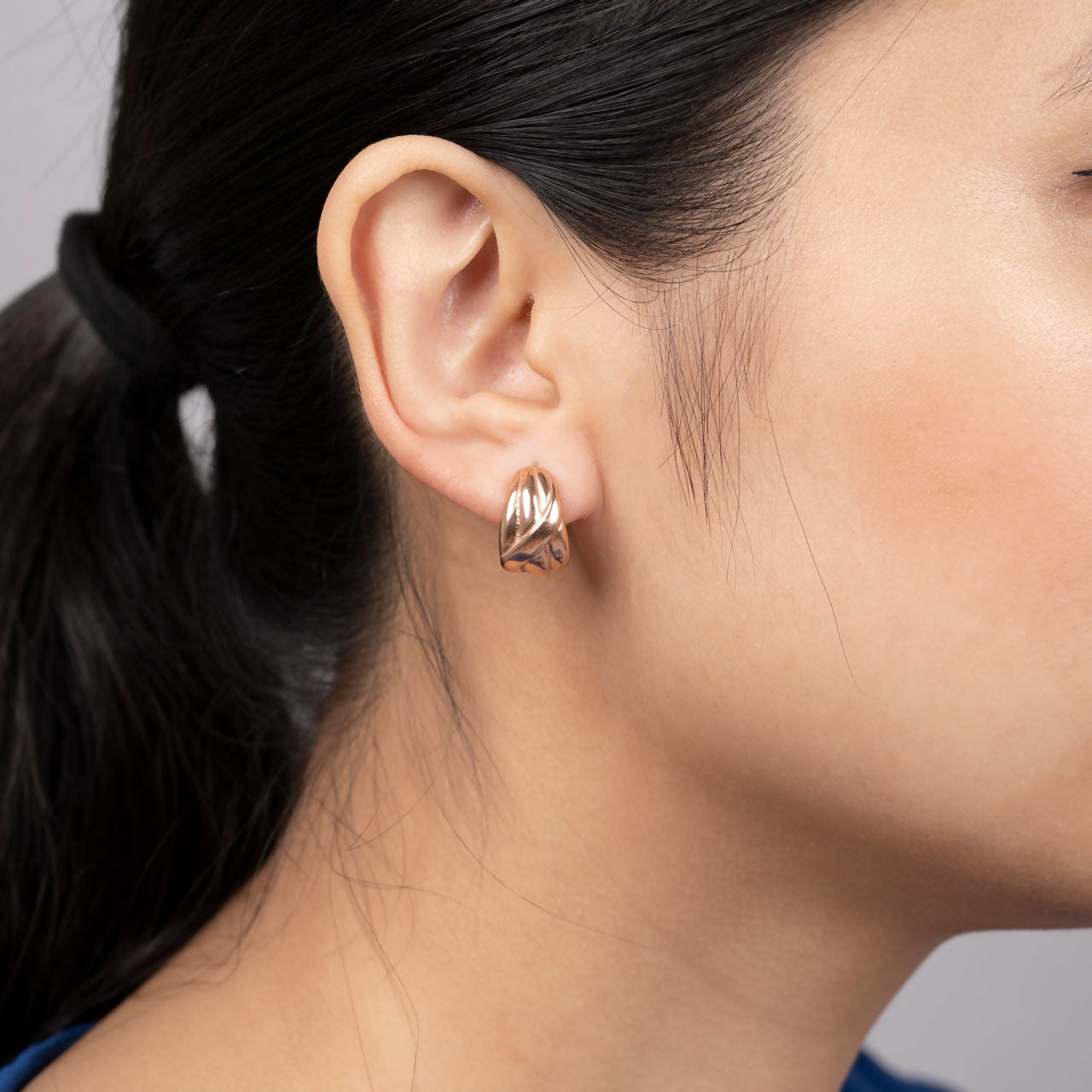 Primp Hoop Earrings